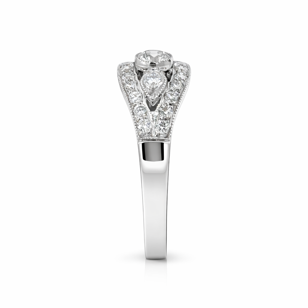 18ct White Gold Diamond Ring
