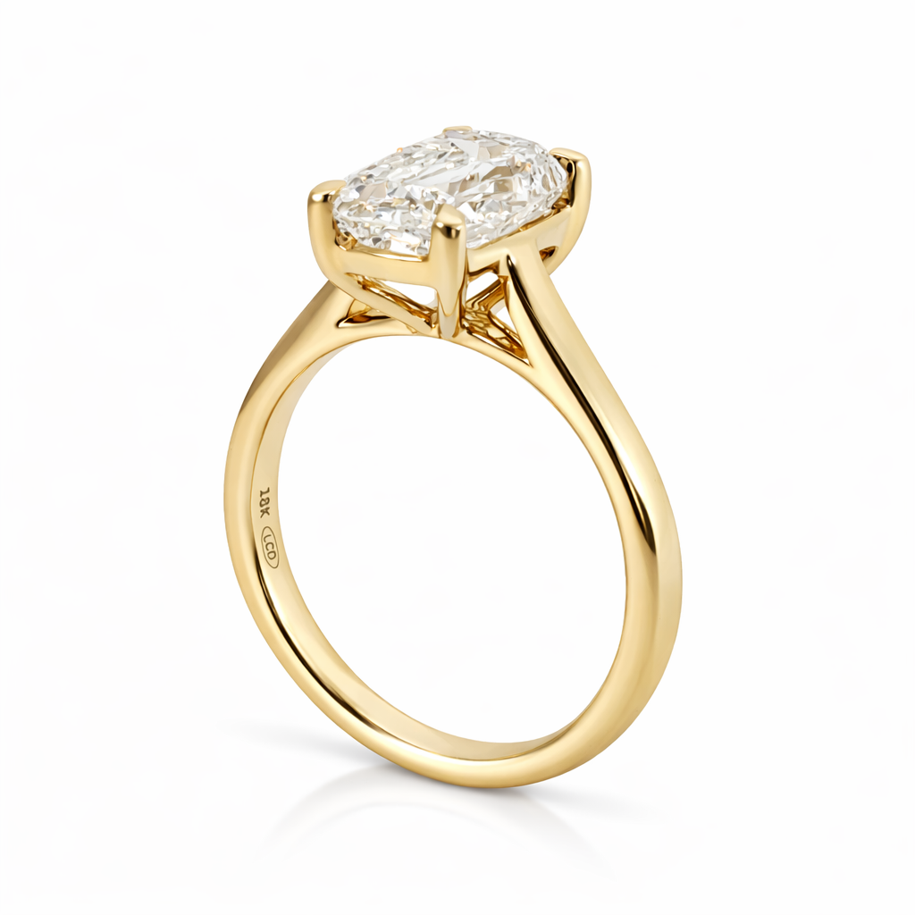 Lab-Grown Criss-Cut Emerald Diamond Ring in 18ct Yellow Gold