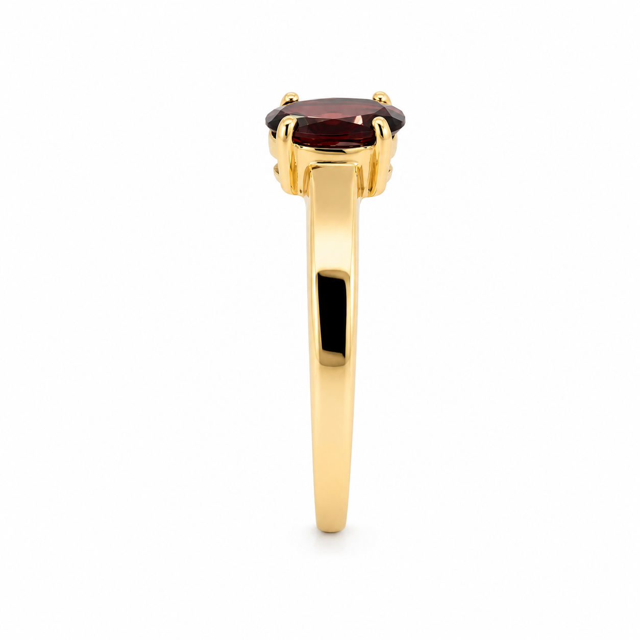 9ct Gold Garnet Ring