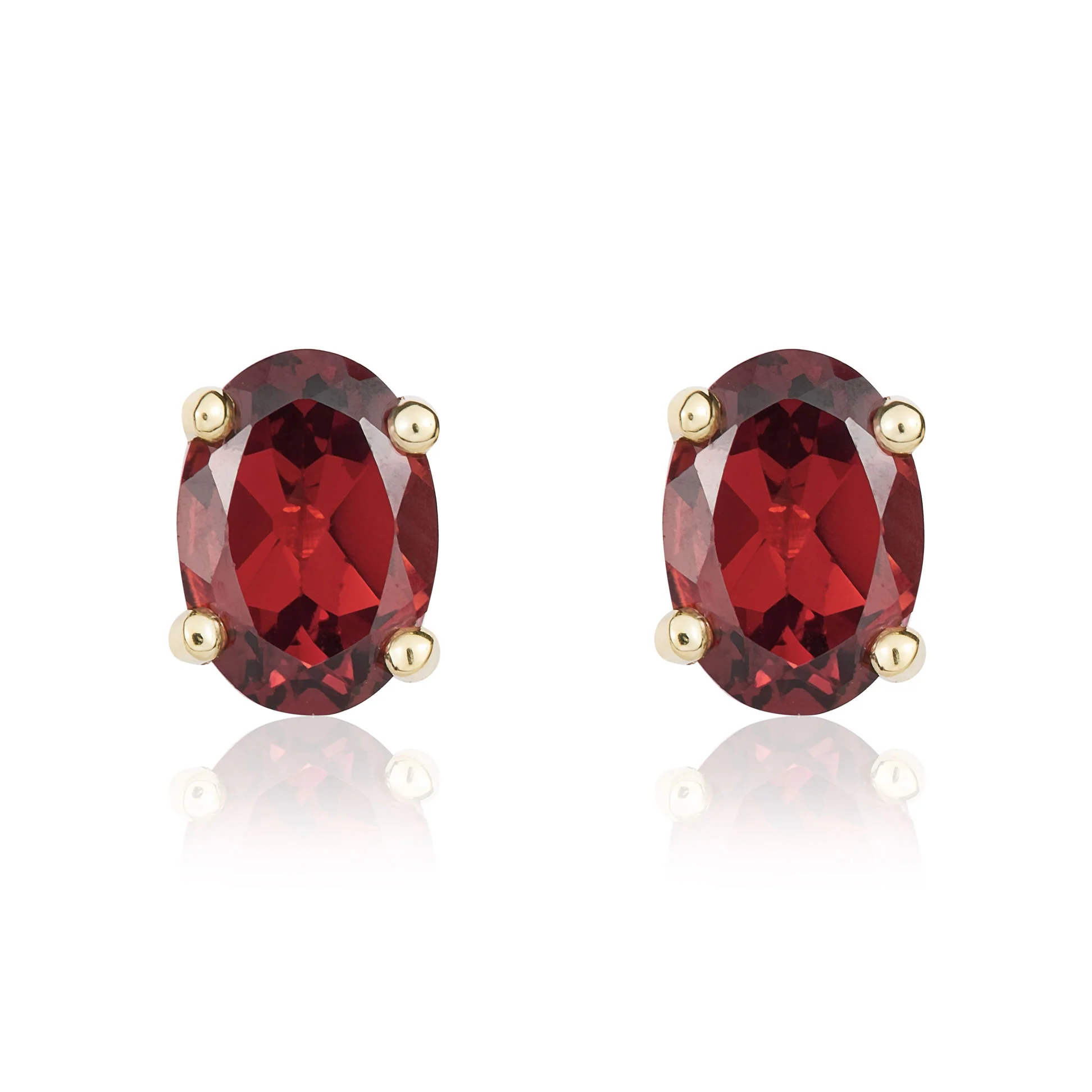 9CT Gold Oval Garnet Claw Stud Earrings (7x5mm) - Robert Anthony Jewellers, Edinburgh