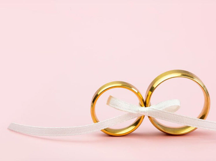 Wedding_band_and_bow_-_Mobile - Robert Anthony Jewellers, Edinburgh