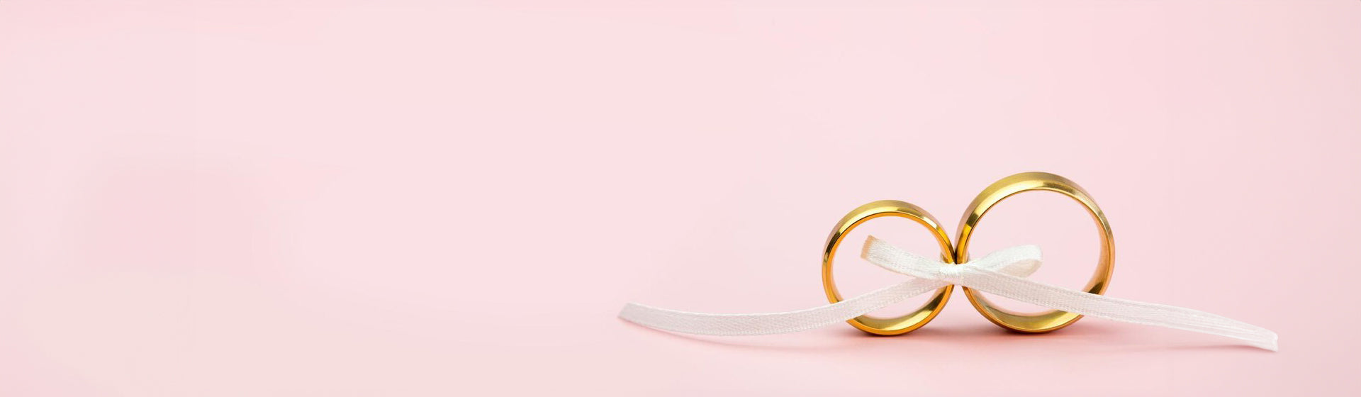 Wedding_band_and_bow_9641da6b-5845-4b42-abc6-f7a93b9fd8ad - Robert Anthony Jewellers, Edinburgh