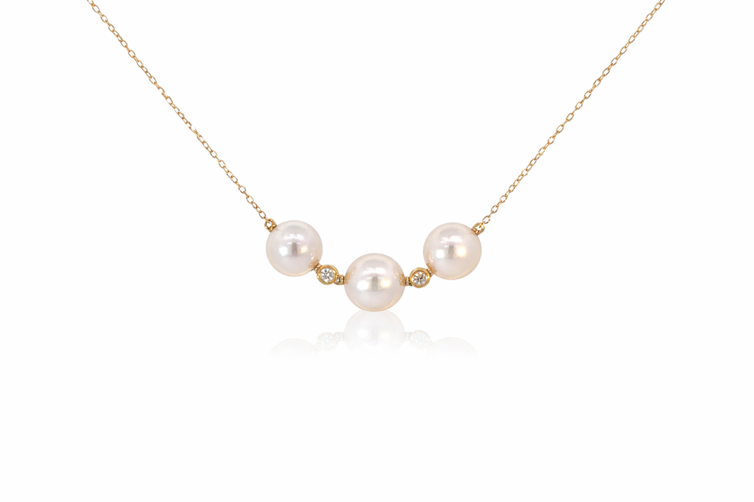 18ct Gold Freshwater Pearl & Diamond Necklace