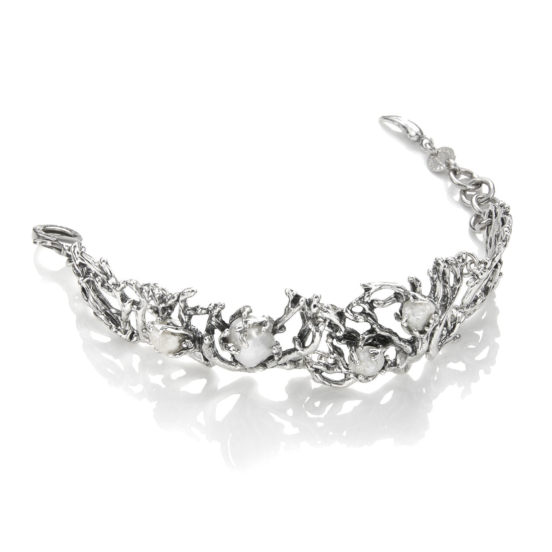 Giovanni Raspini Silver and Pearl Southern Sea Bracelet - Robert Anthony Jewellers, Edinburgh