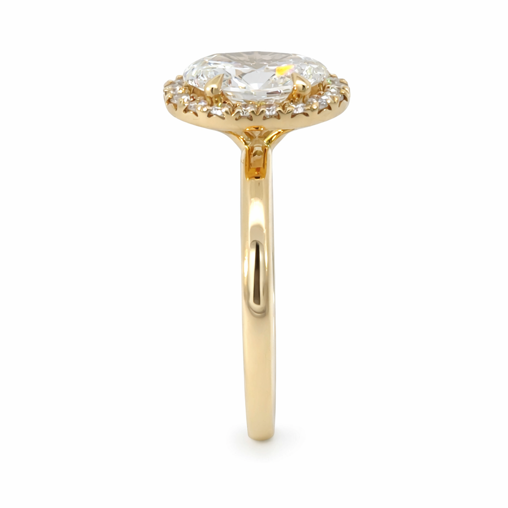 Oval Lab-Grown Diamond Halo Ring in 18ct Gold