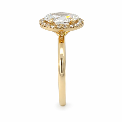 Oval Lab-Grown Diamond Halo Ring in 18ct Gold