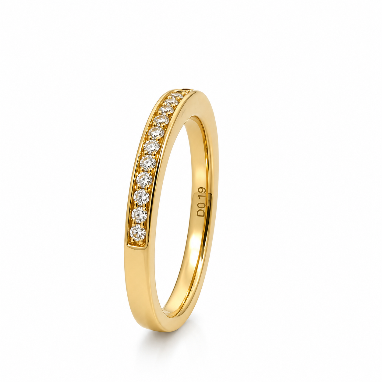 18ct Gold Diamond Set Band