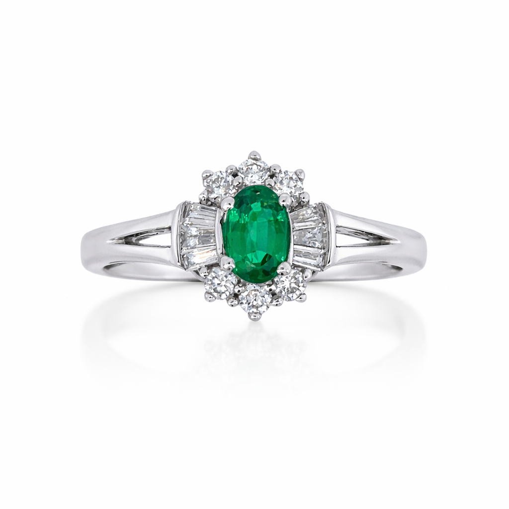 18ct White Gold Emerald &amp; Diamond Ring