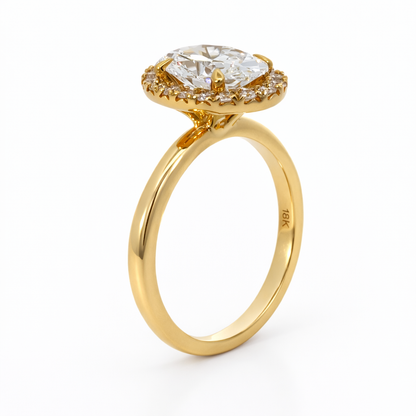 Oval Lab-Grown Diamond Halo Ring in 18ct Gold