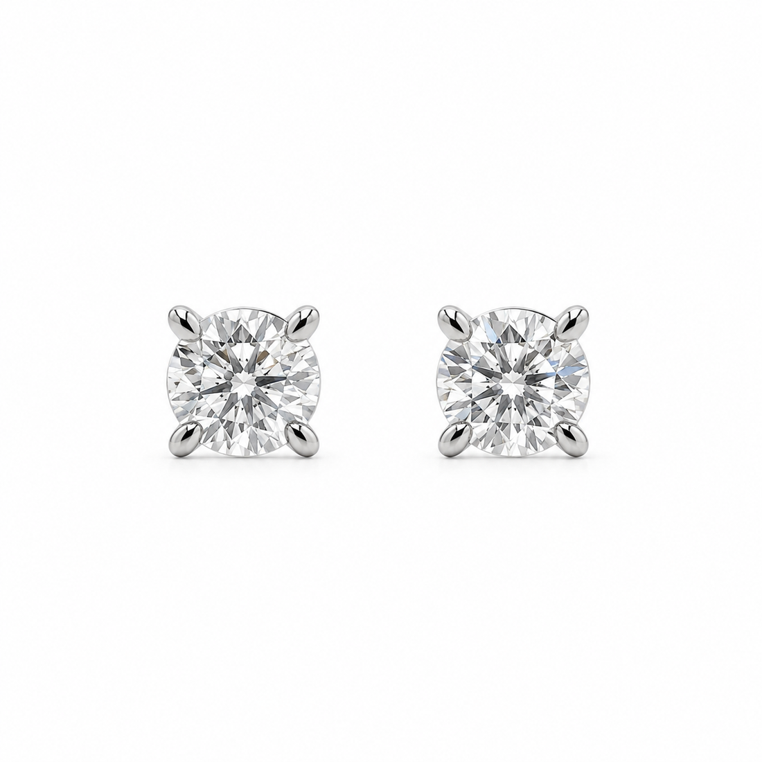 18ct White Gold Diamond Stud Earrings