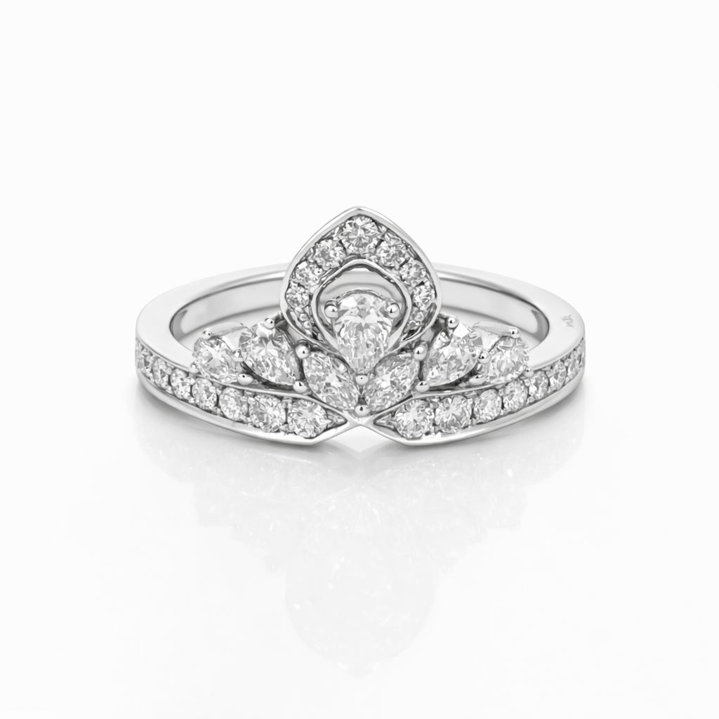 18ct White Gold Diamond Cluster Ring