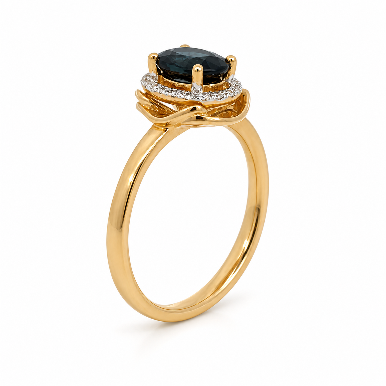 9ct Yellow Gold Oval Sapphire &amp; Diamond Ring