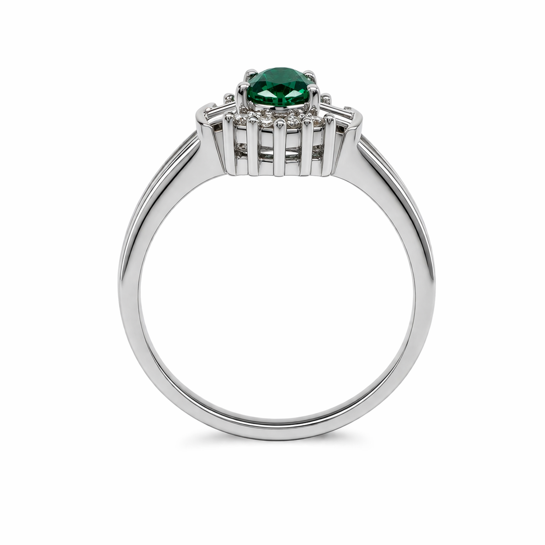 18ct White Gold Emerald &amp; Diamond Ring