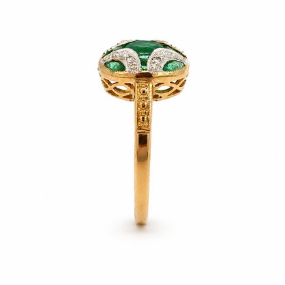 9ct Gold Emerald &amp; Diamond Ring