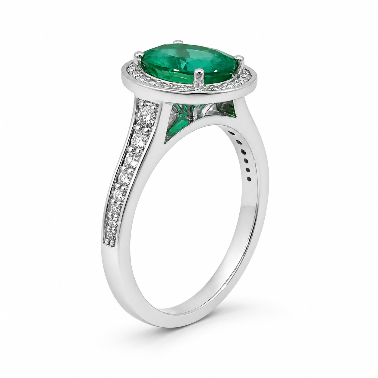 18ct White Gold Oval Emerald &amp; Diamond Cluster Ring