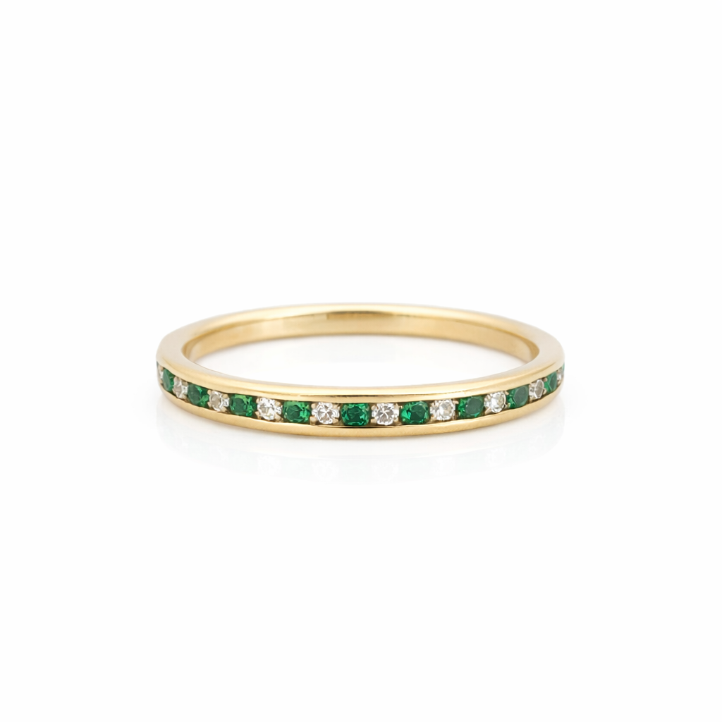 18ct Gold Emerald & Diamond Ring