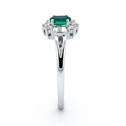 18ct White Gold Emerald &amp; Diamond Ring