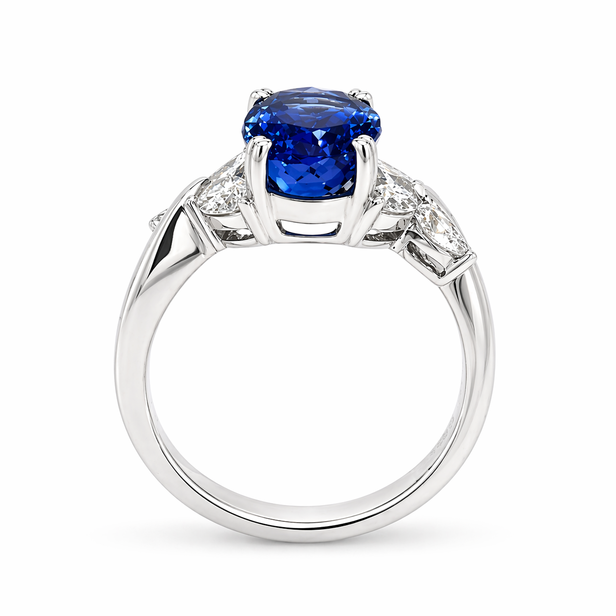 18ct Tanzanite &amp; Diamond Ring
