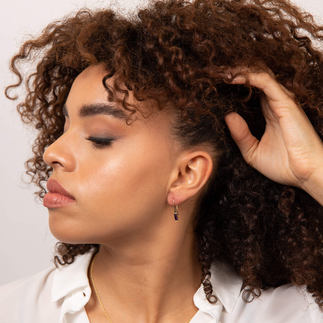 Elongated Purple Amethyst Hook Earrings in 9ct Yellow Gold - Robert Anthony Jewellers, Edinburgh