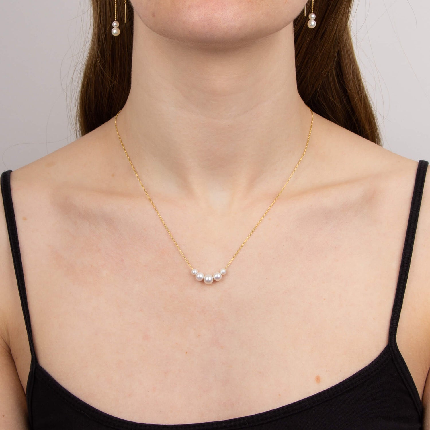 Trace Chain Necklace with Freshwater Pearl in 9ct Yellow Gold - Robert Anthony Jewellers, Edinburgh