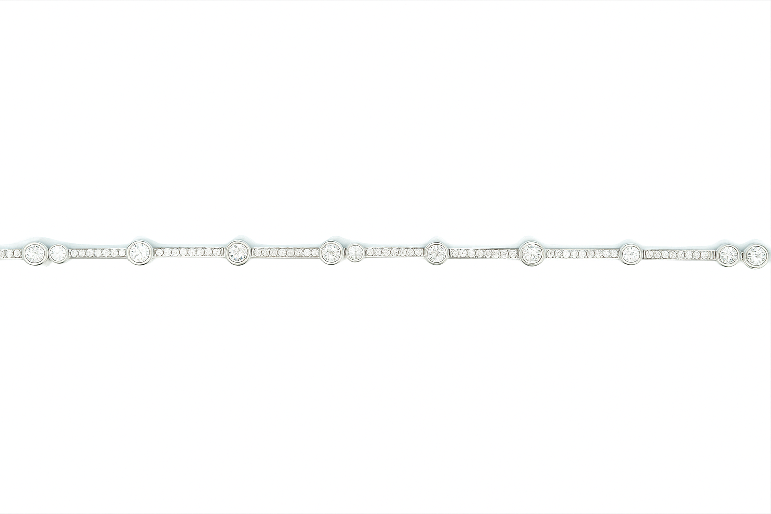 18ct White Gold 2.25ct Diamond Line Bracelet