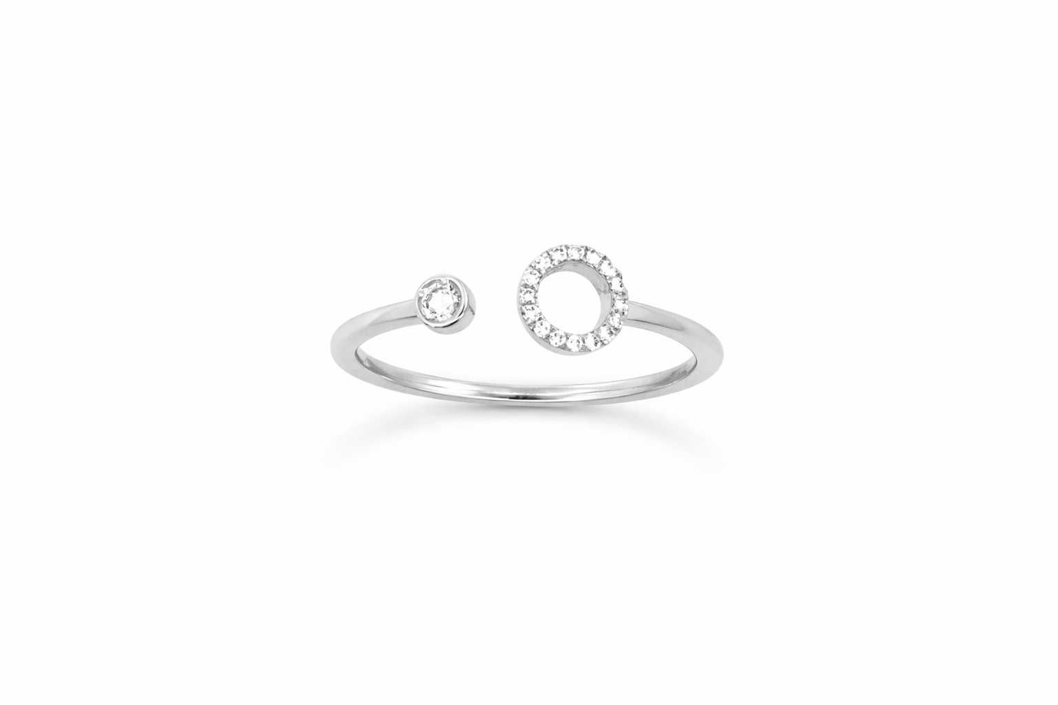 18ct White Gold Diamond Open Circle Ring