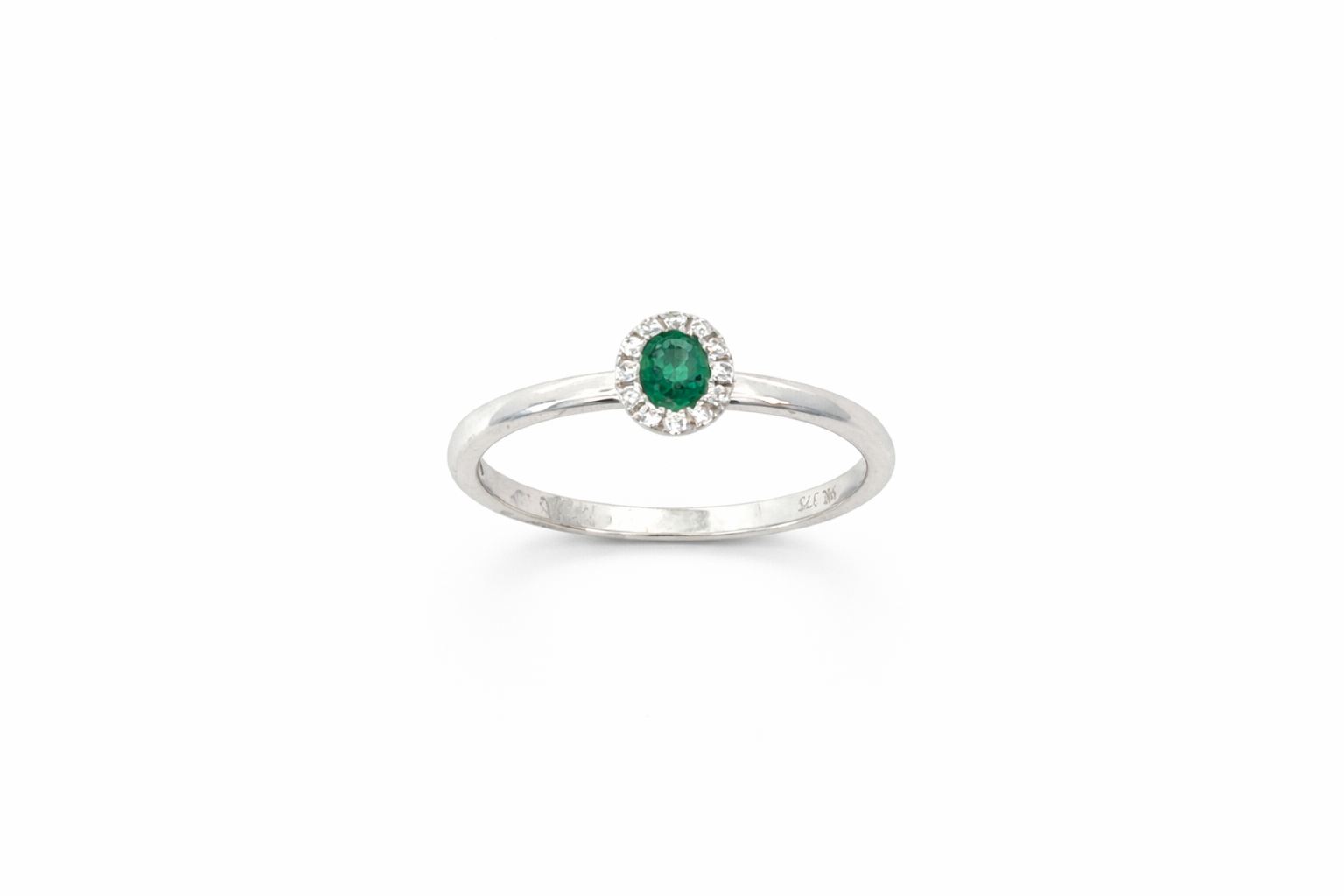 18ct White Gold Emerald &amp; Diamond Halo Ring